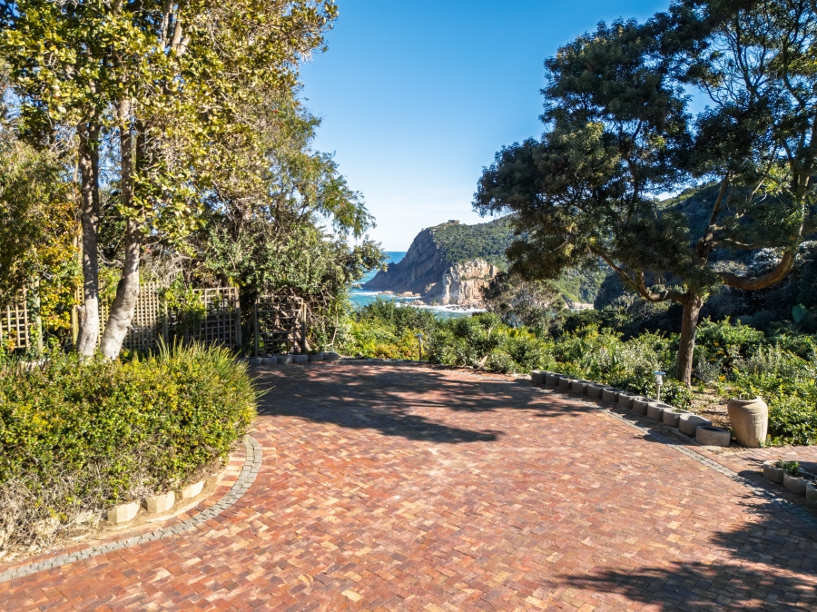 5 Bedroom Property for Sale in The Heads Western Cape